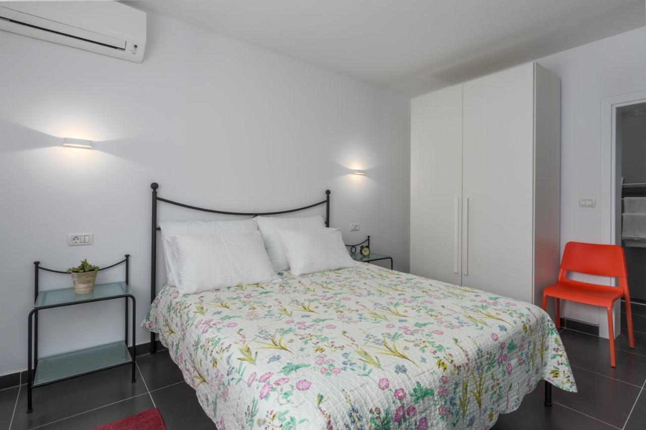 Intimes Room 罗维尼 外观 照片